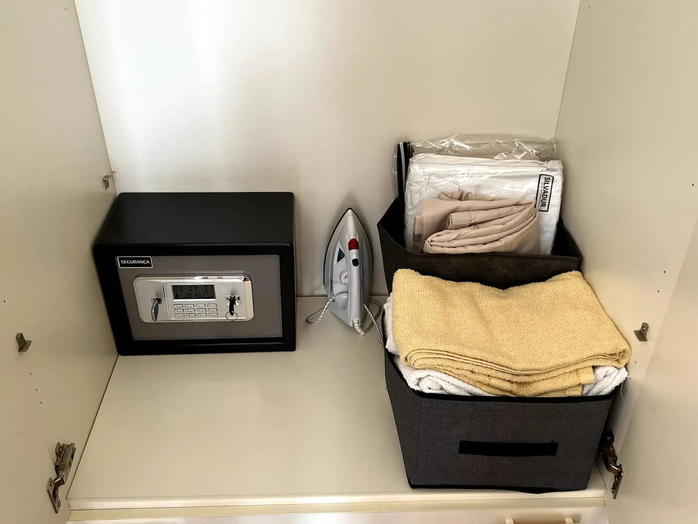 Porto Antigo 2 - Private Studio - OCEAN VIEW — Bedroom