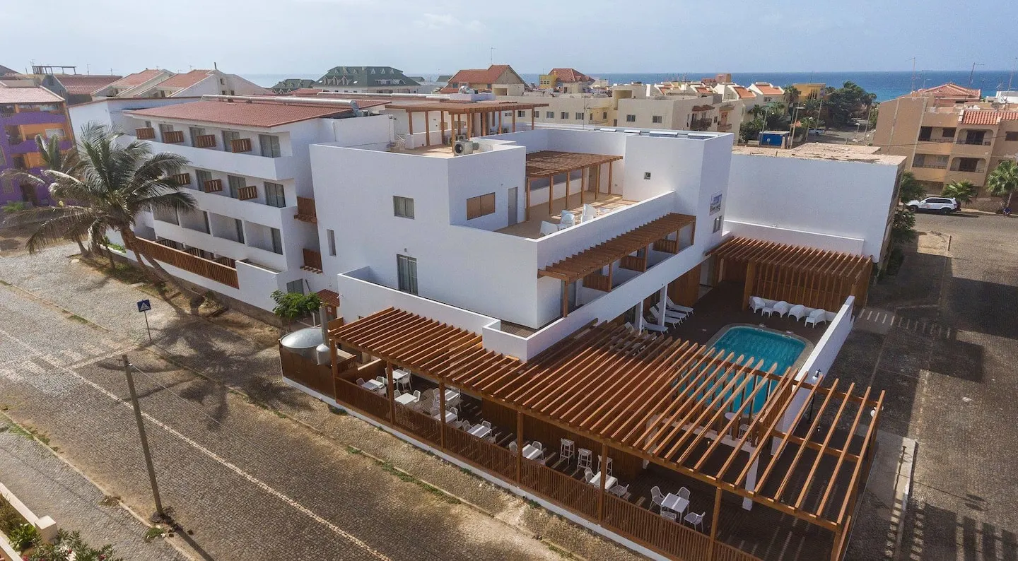 Hotel da Luz – Two-Bedroom Apartment with Pool in Santa Maria, Sal
