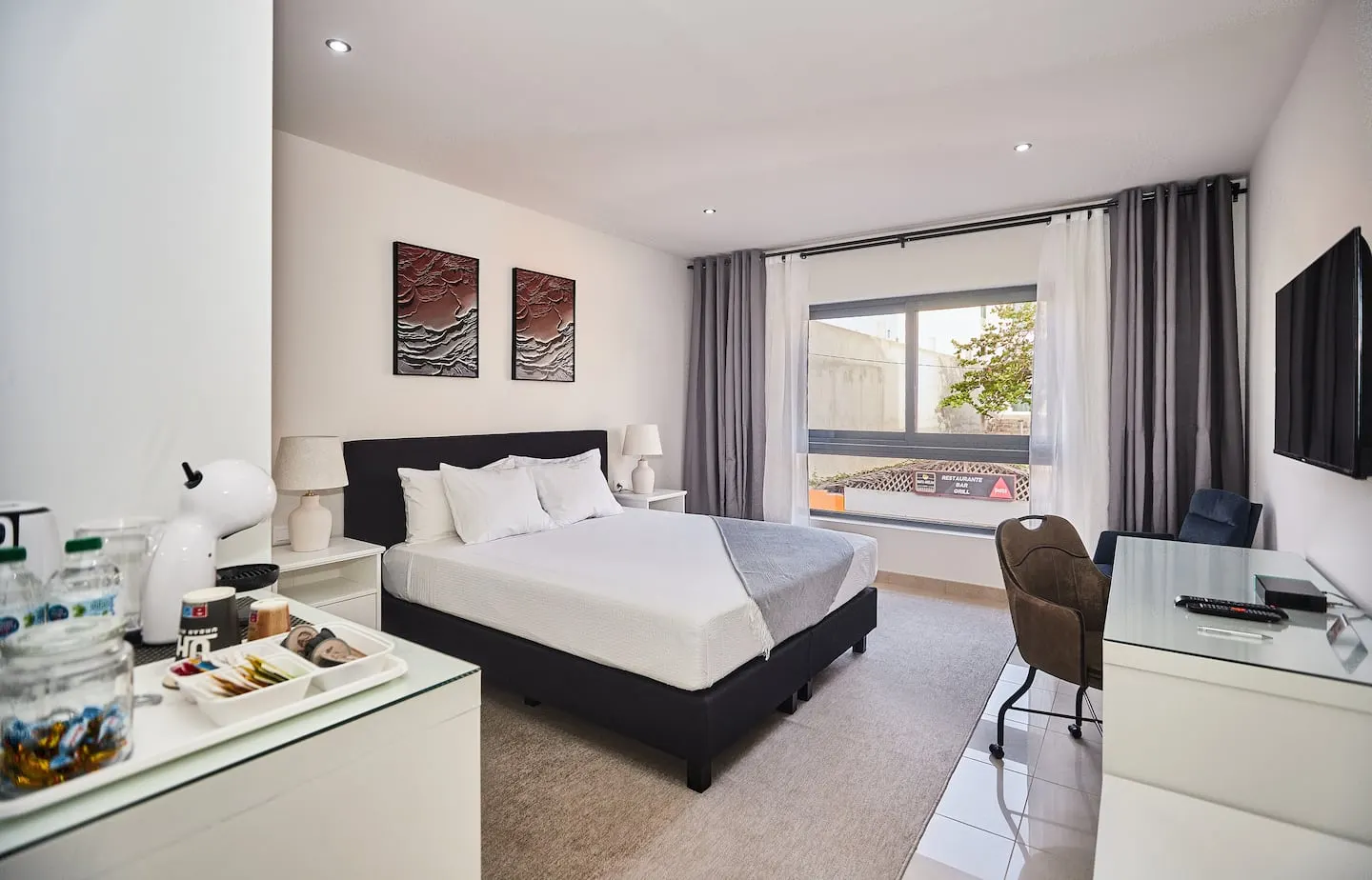 Cam's Suites 101 — Bedroom