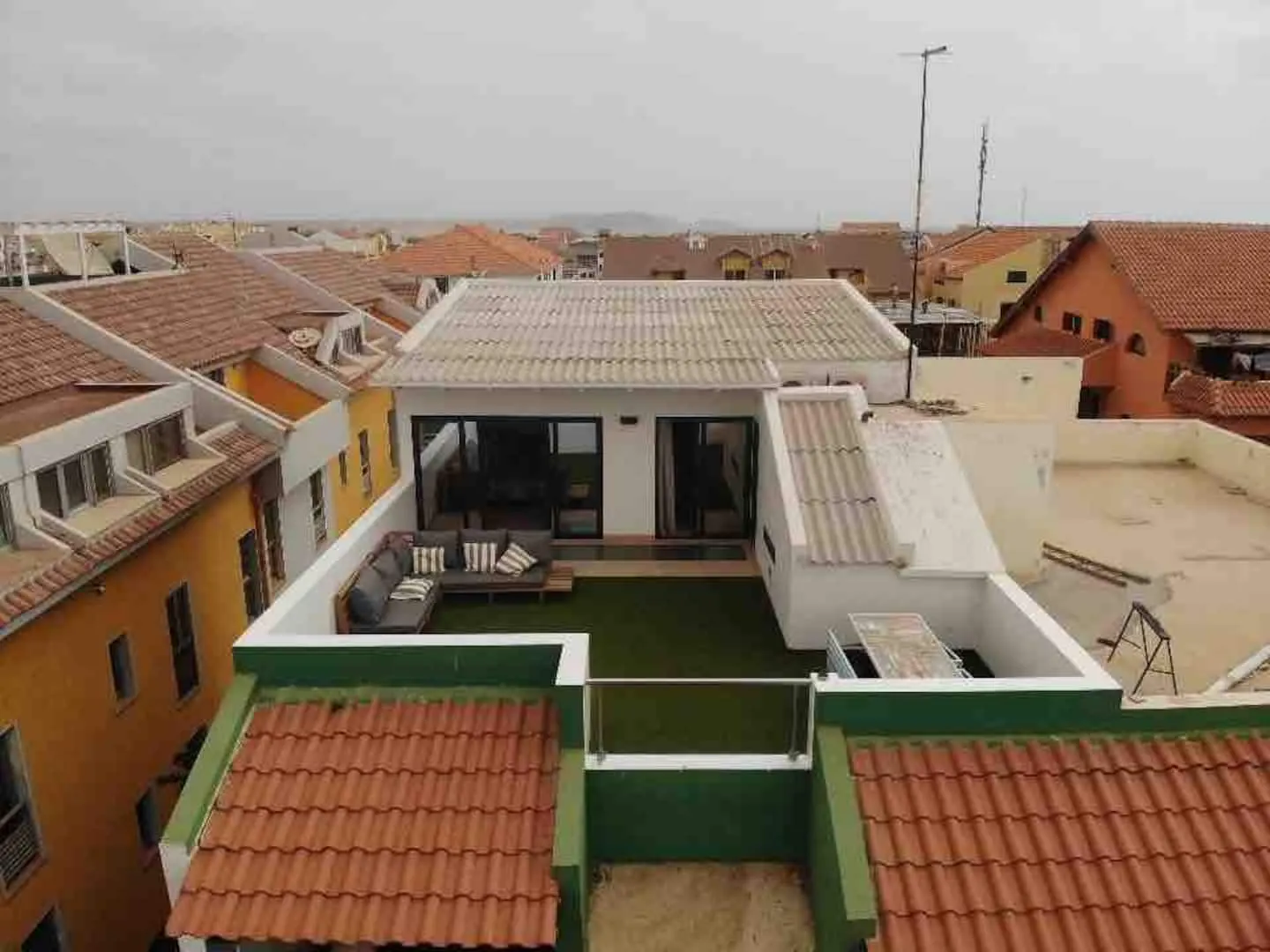 Brandnew Rooftop Gem with Stunning Seaview — photo 19