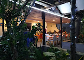 Bom Petisck Restaurante & Bar
