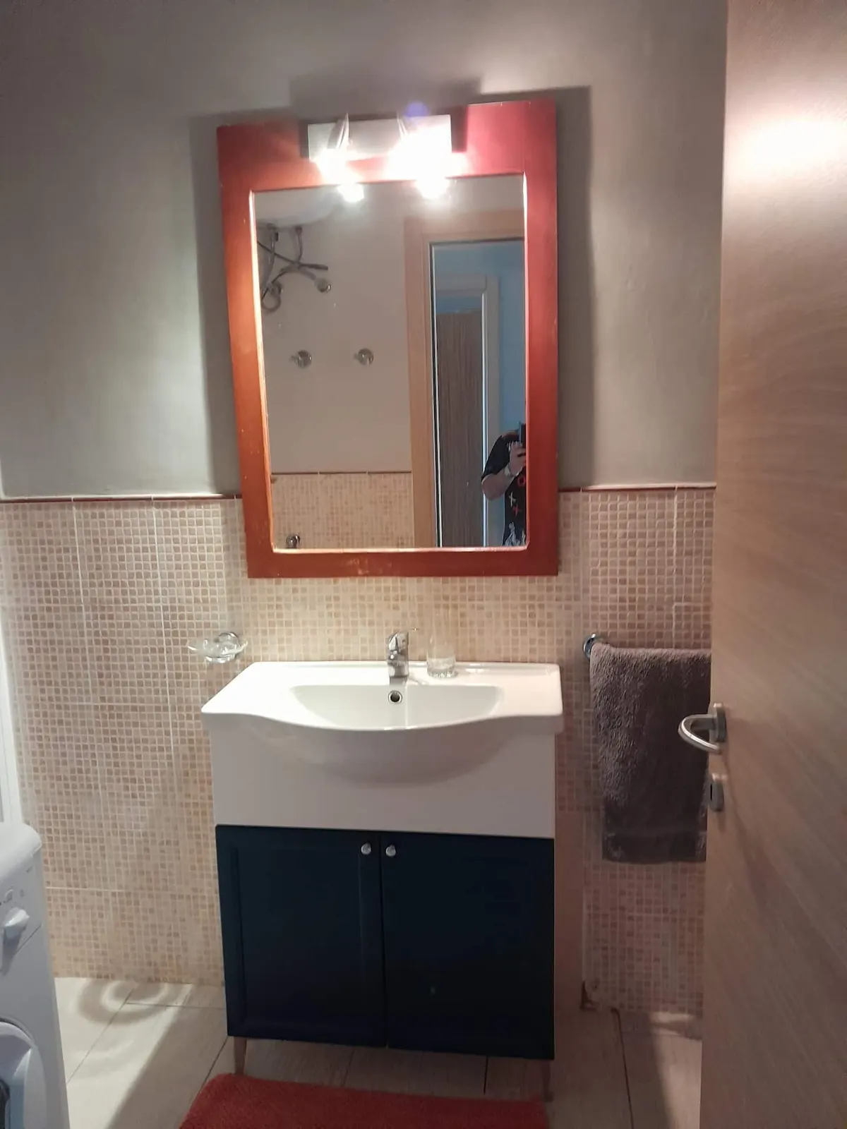 Casa Djadsal Pool View Near Beach & Town — Full bathroom