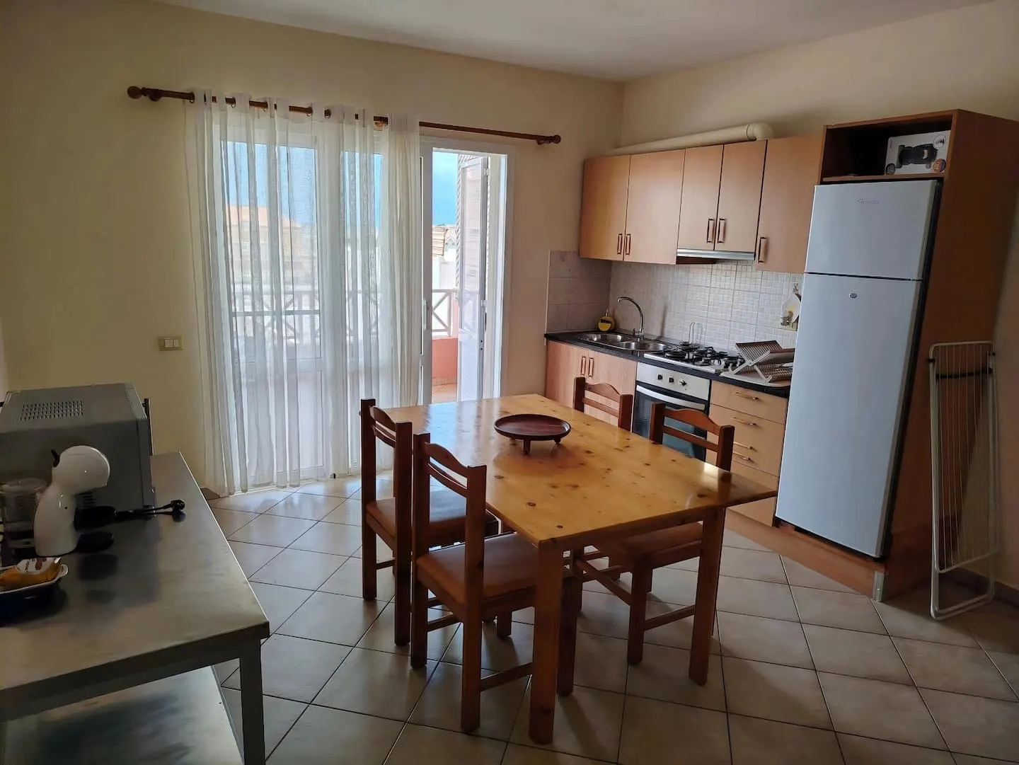 Prestige Apartment — Dining area