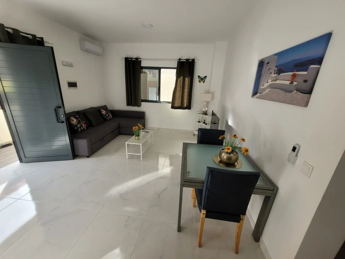 Casa Brothers no. 2 — Living room