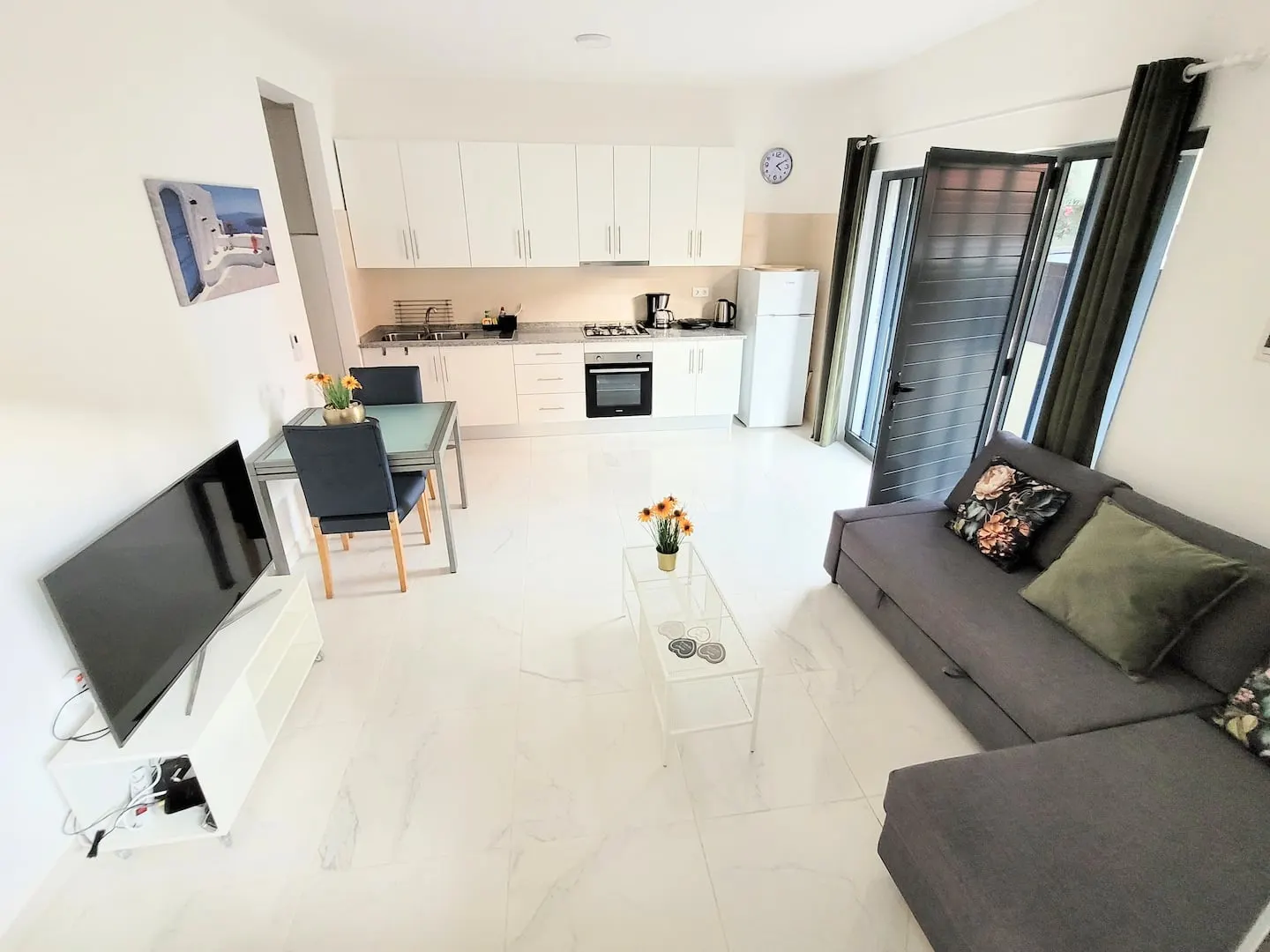 Casa Brothers no. 2 — Living room