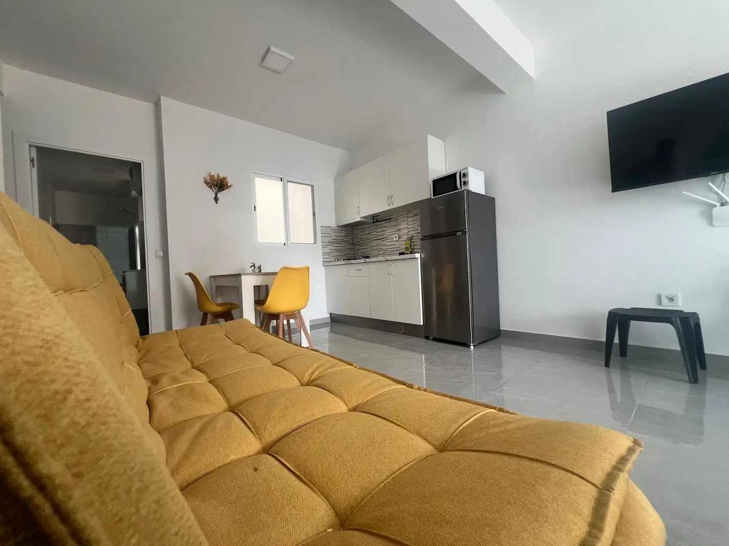 Costa MCC 6: New studio next to the beach — Bedroom area