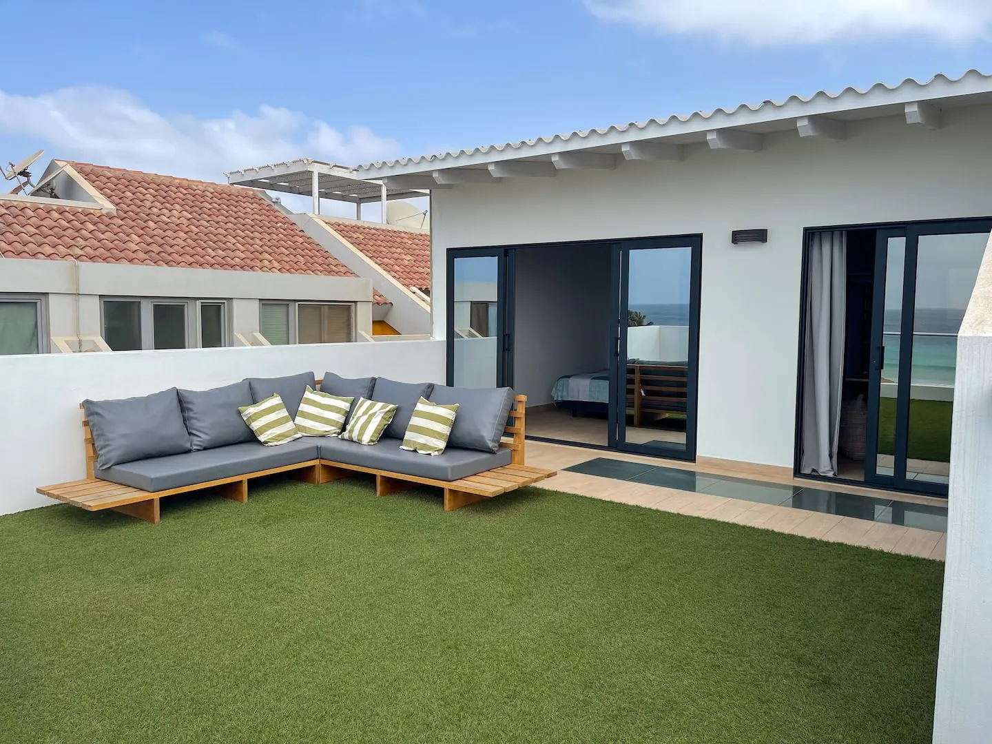 Brandnew Rooftop Gem with Stunning Seaview in Santa Maria, Sal