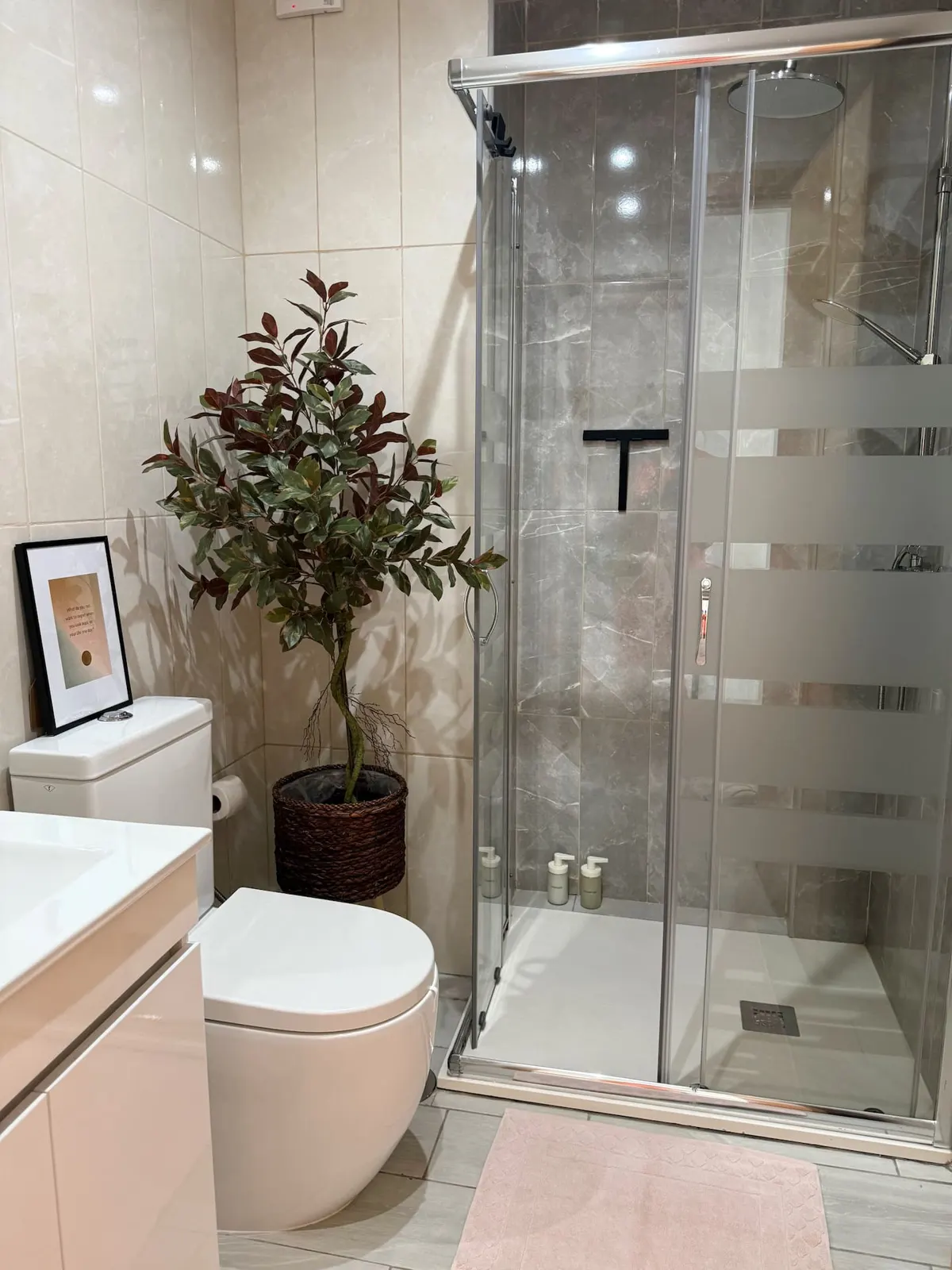 Ciao Cacao Apartment Sal Island — Full bathroom