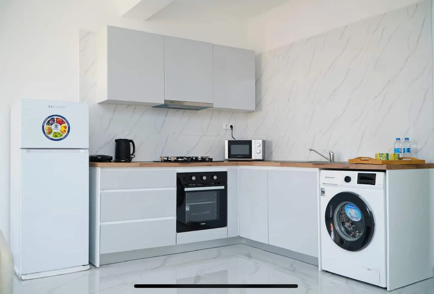Comfortable T1 400m from the beach | Fast Wi-Fi — Full kitchen