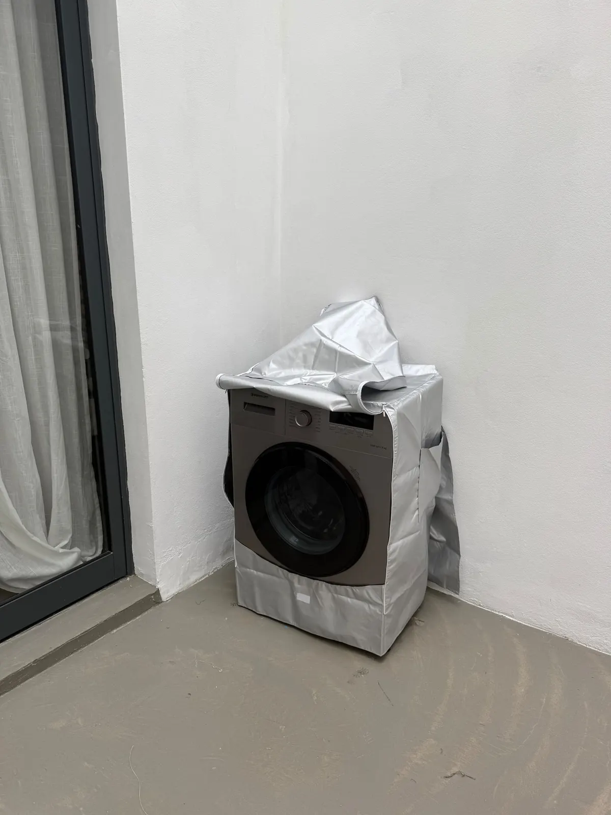 Bolboreta, your large terrace in Santa Maria — Laundry area