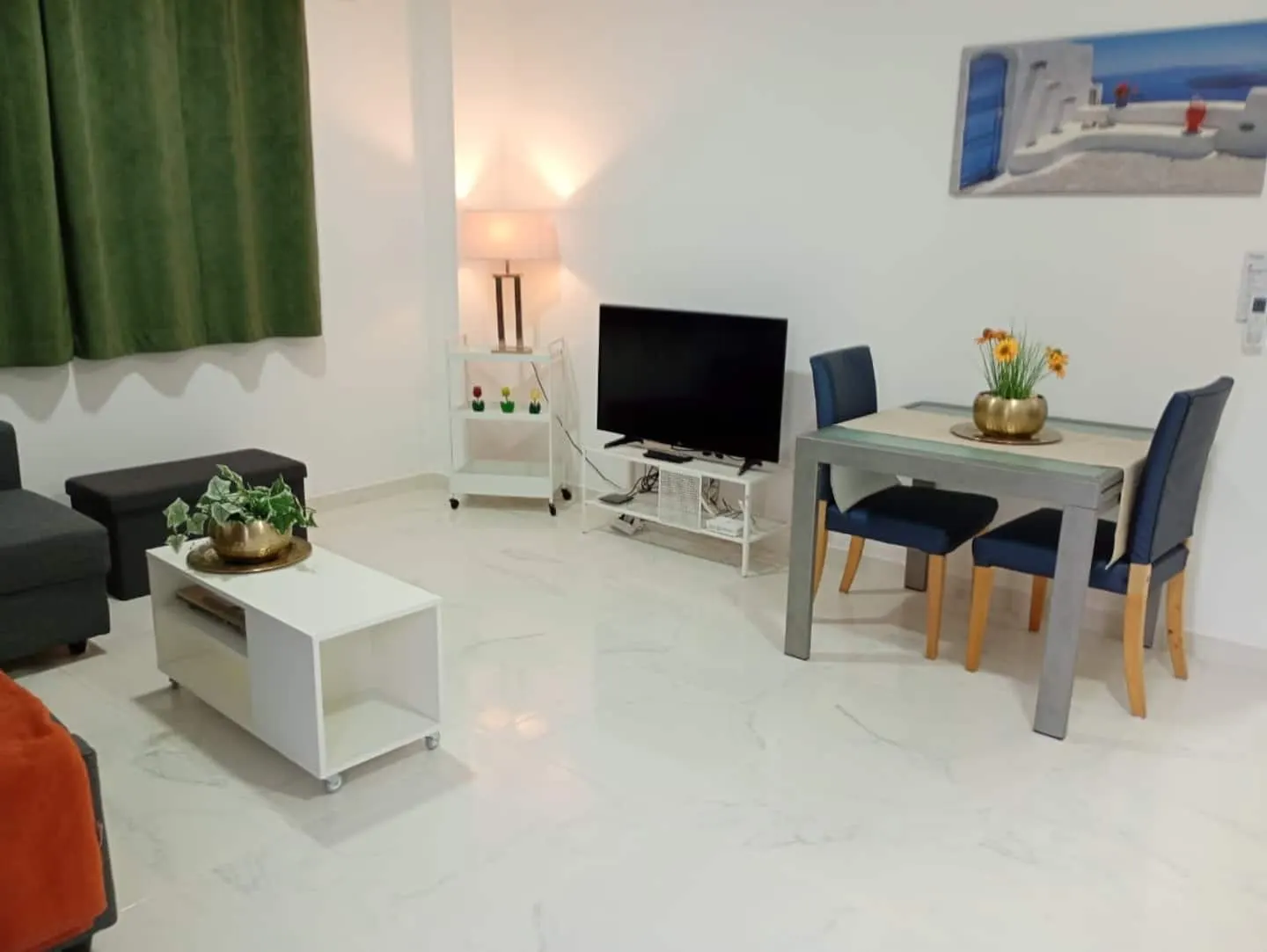 Casa Brothers no. 2 — Living room