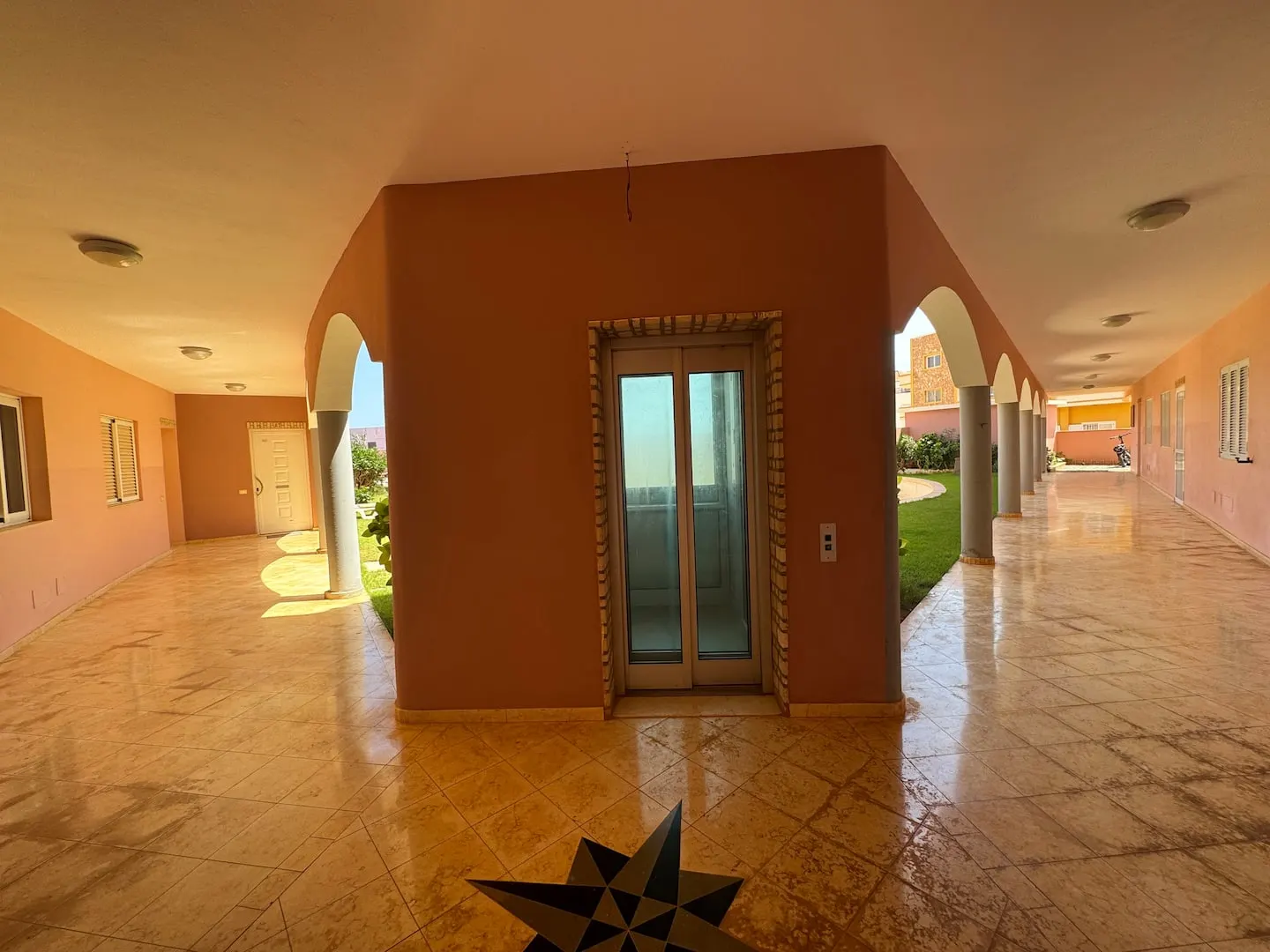 Holiday Properties Prestige Penthouse (Wi-Fi) — Additional photos