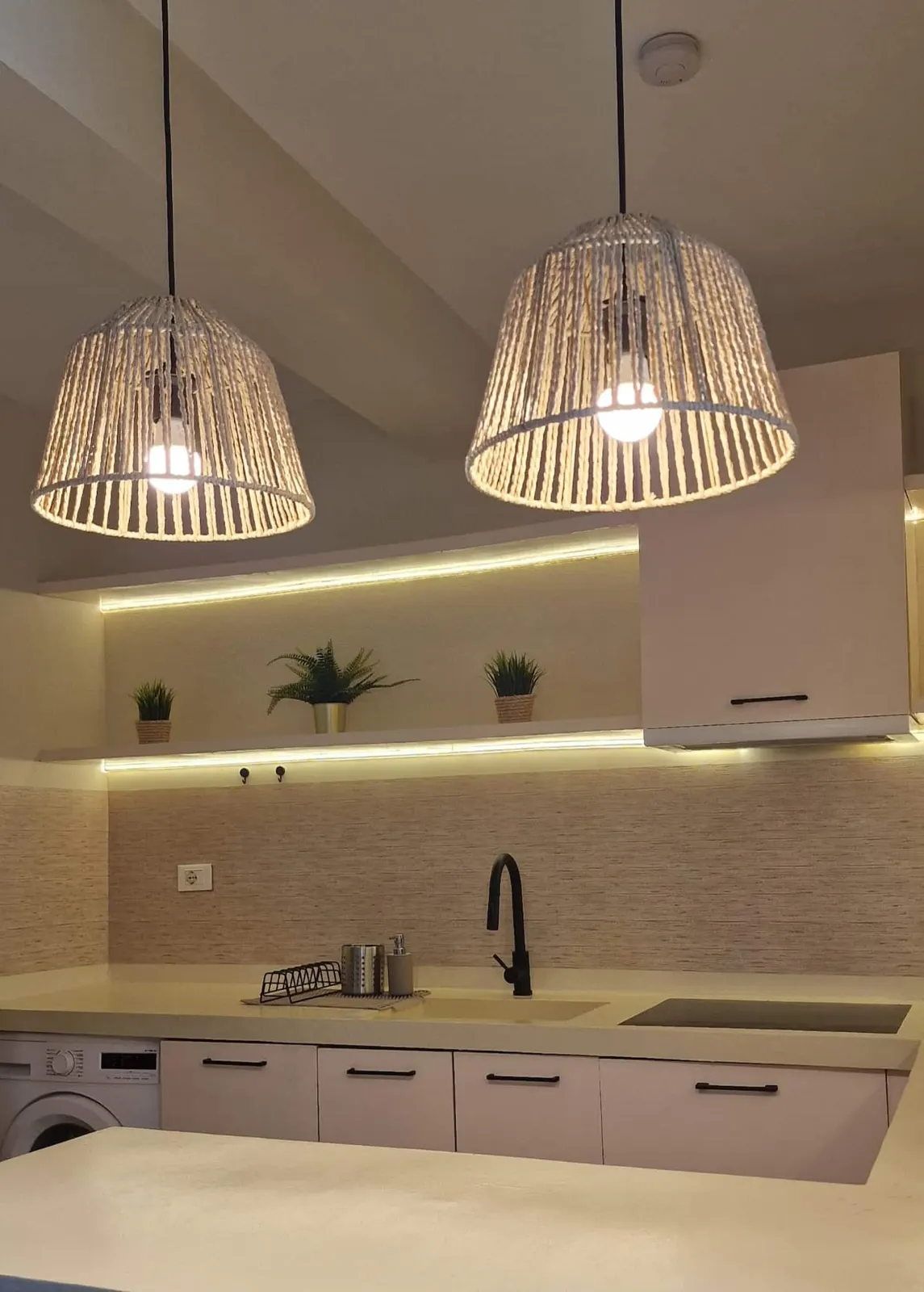 Sal Casa BEACH — Full kitchen