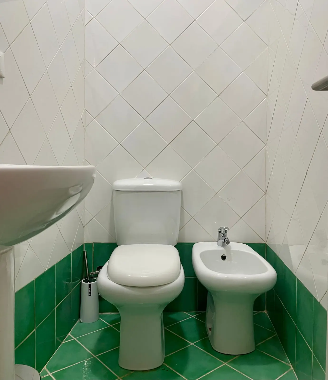 IVORY MOON | New Central 2BR 2Bath with A/C — WC