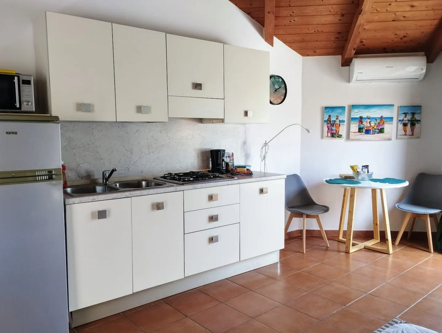 Felicity62 - Cozy studio in residence with pool — Kitchenette