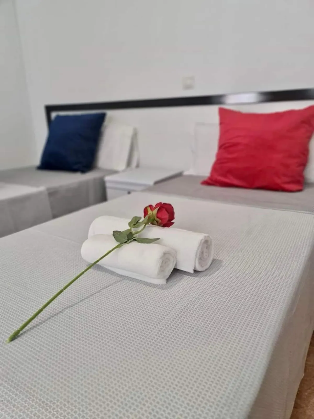 Franmay 7: Two-Bedroom Apartment with balcony — Bedroom 1