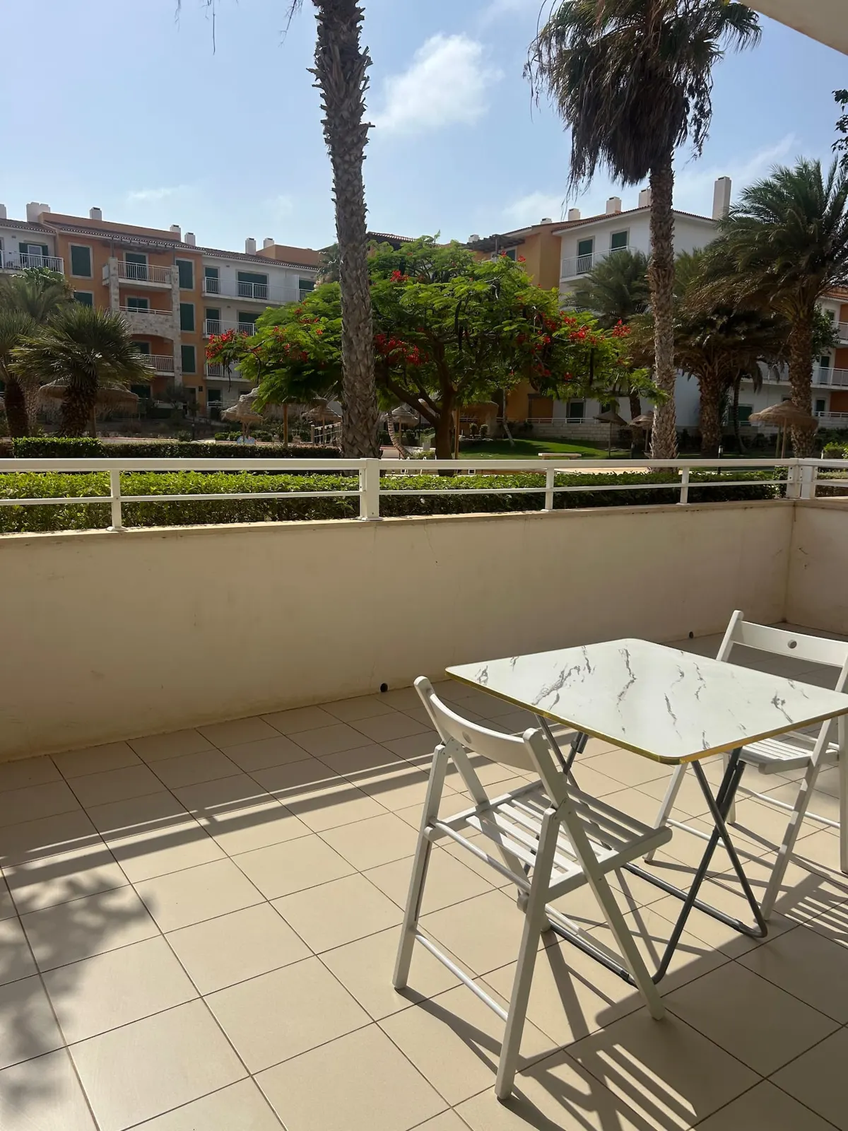 Good life is in Vila Verde Sal. — Living room