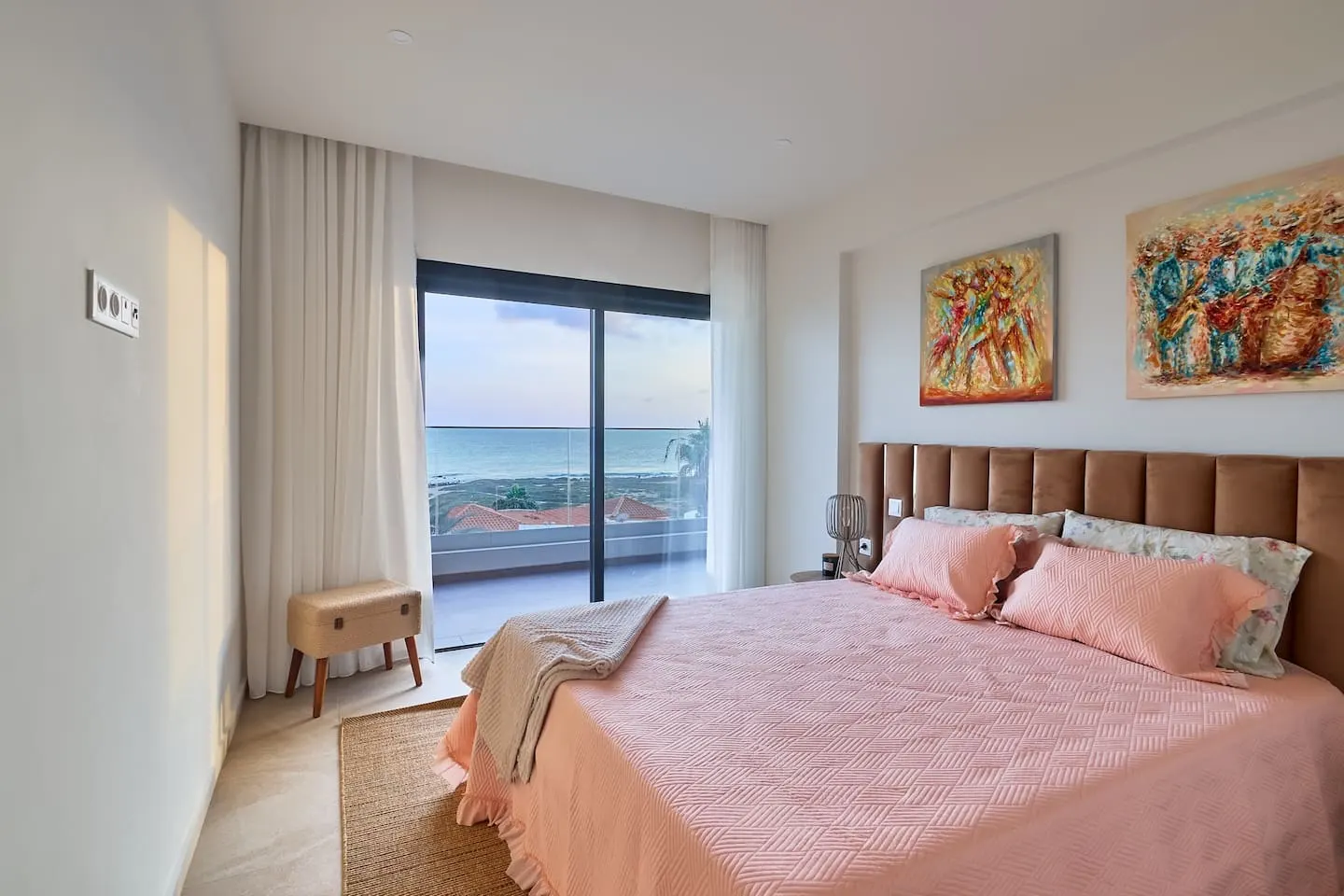 Luxurious apartment with wonderful views! — Bedroom 2