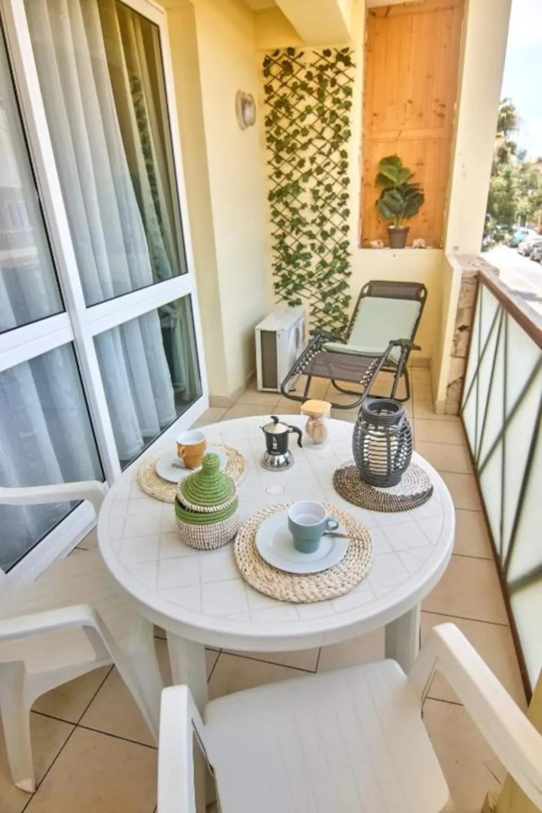 Paraiso Tropical, Central and Beach — Balcony