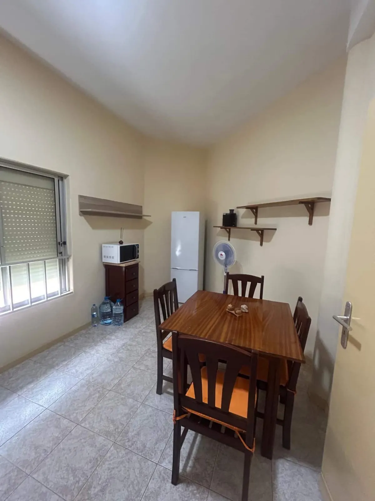 Peace and quiet of Angulo Beach Santa Maria — Dining area