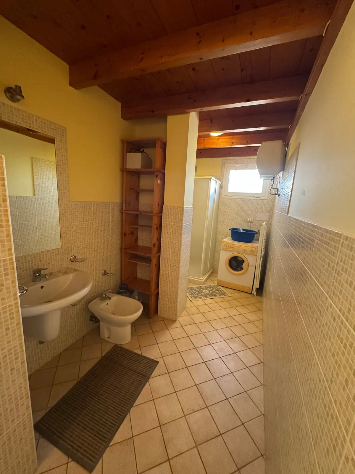 Holiday Properties Prestige Penthouse (Wi-Fi) — Full bathroom