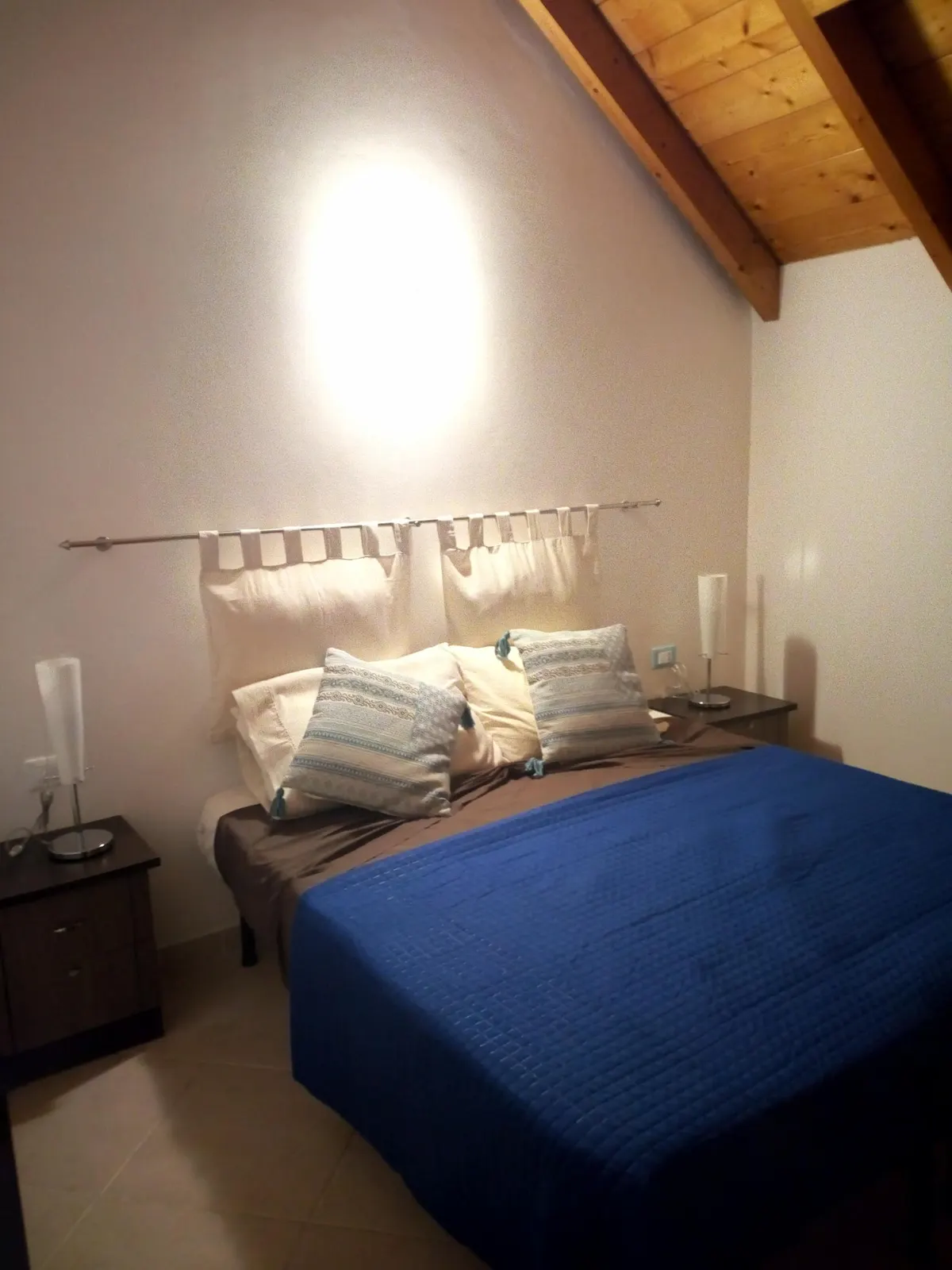 Lovely and central 2-bedroom apartment — Additional photos