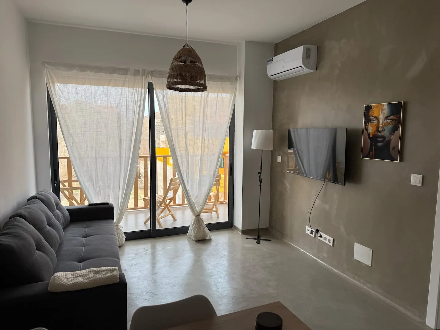 Modern Apartment with Terrace, fast wifi &elevator — Additional photos