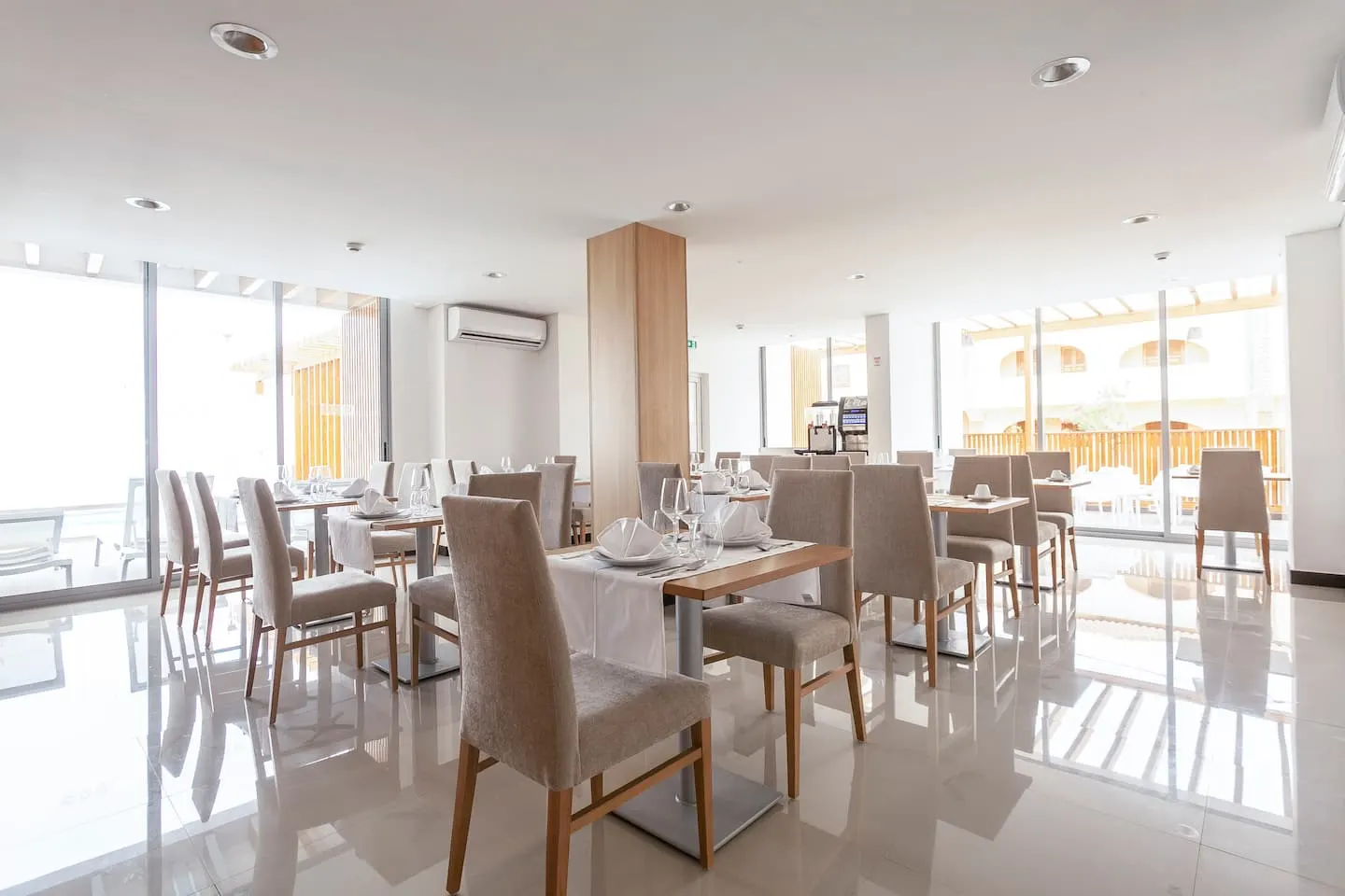 Hotel da Luz – Standard Room | Santa Maria — photo 11