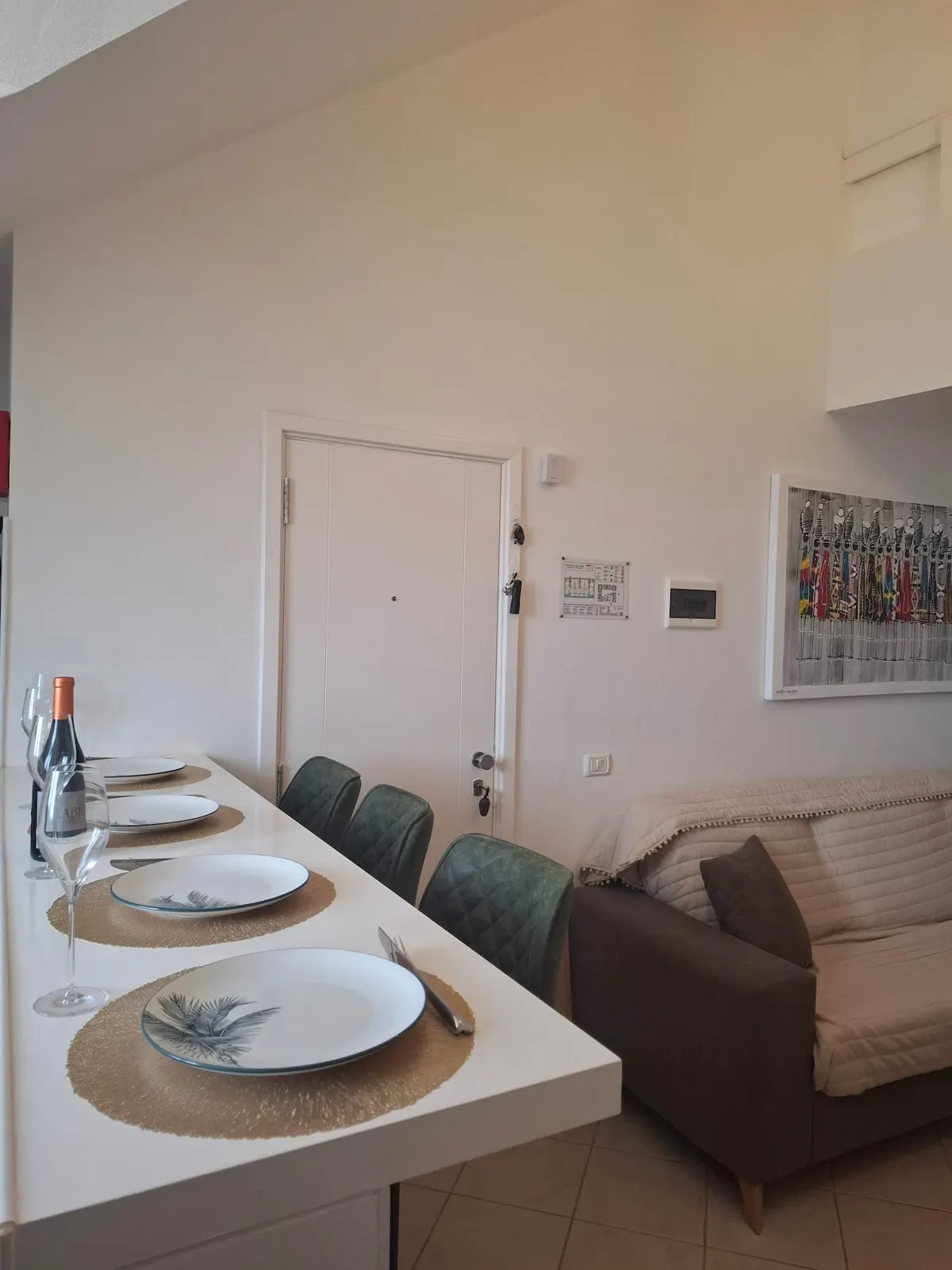 'Sandy Toes' Penthouse (T2) — Dining area