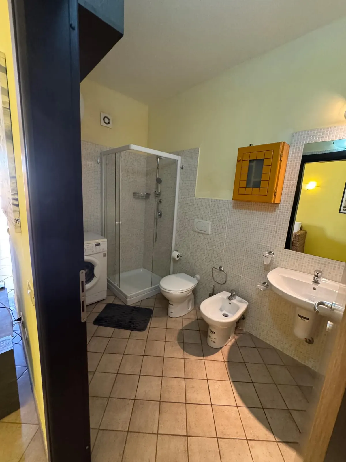 Holiday Properties Prestige2 (Wifi) — Full bathroom
