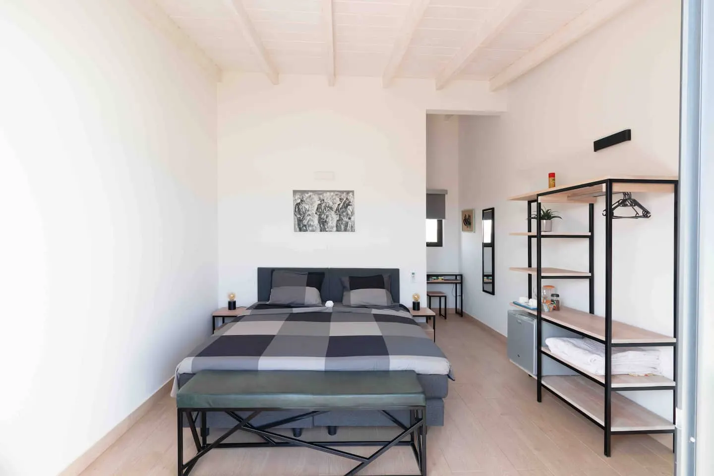 Brandnew Rooftop Gem with Stunning Seaview — Bedroom