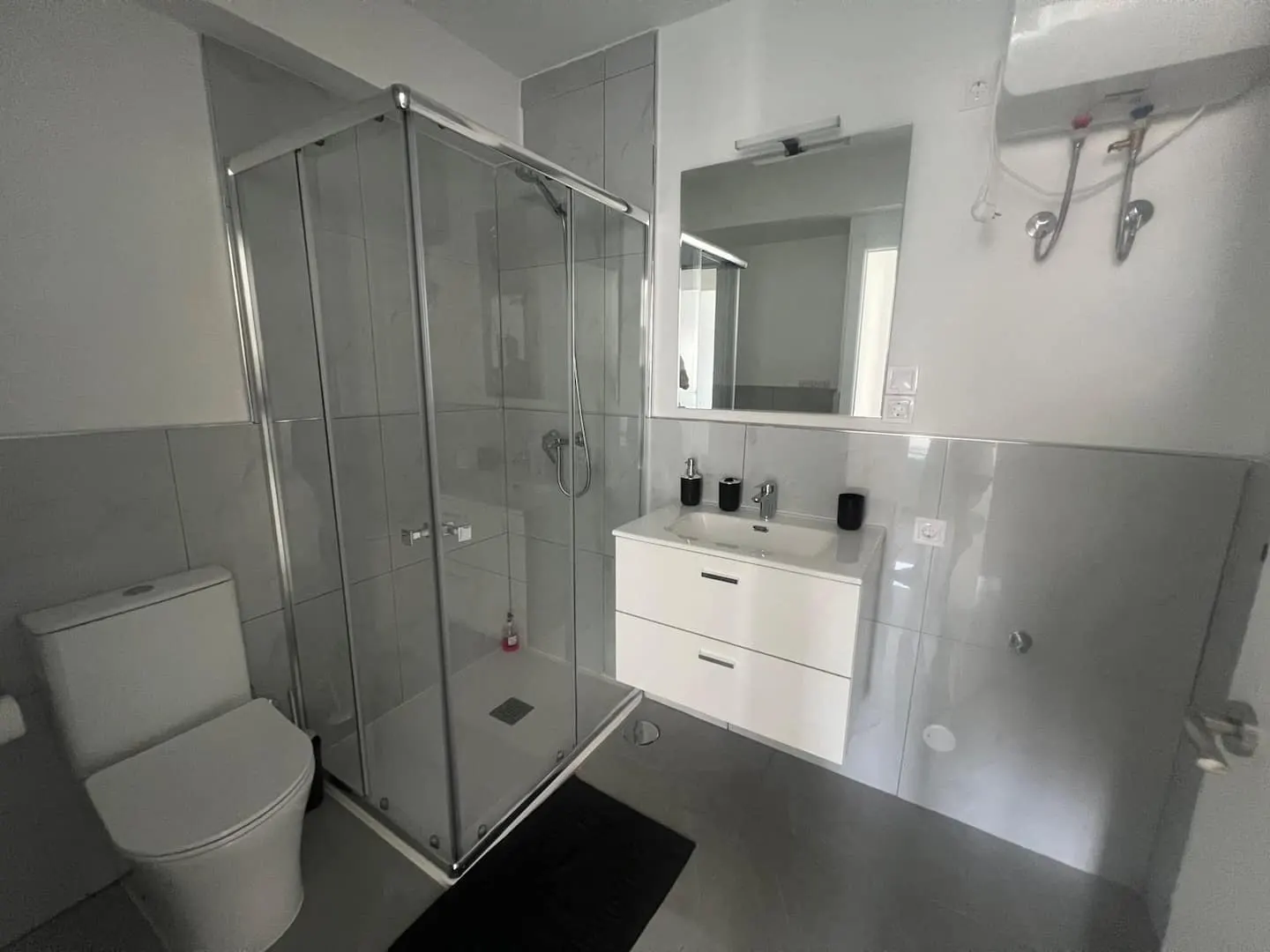 Costa MCC 4: New apartment near the beach — Full bathroom