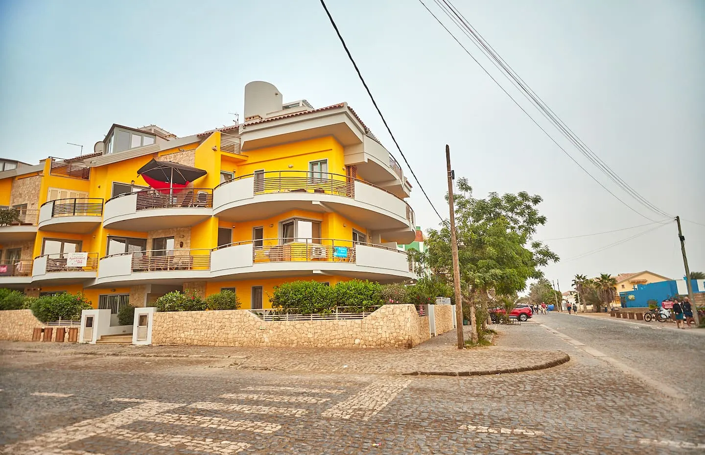 Breathtaking ocean view in city center — Exterior