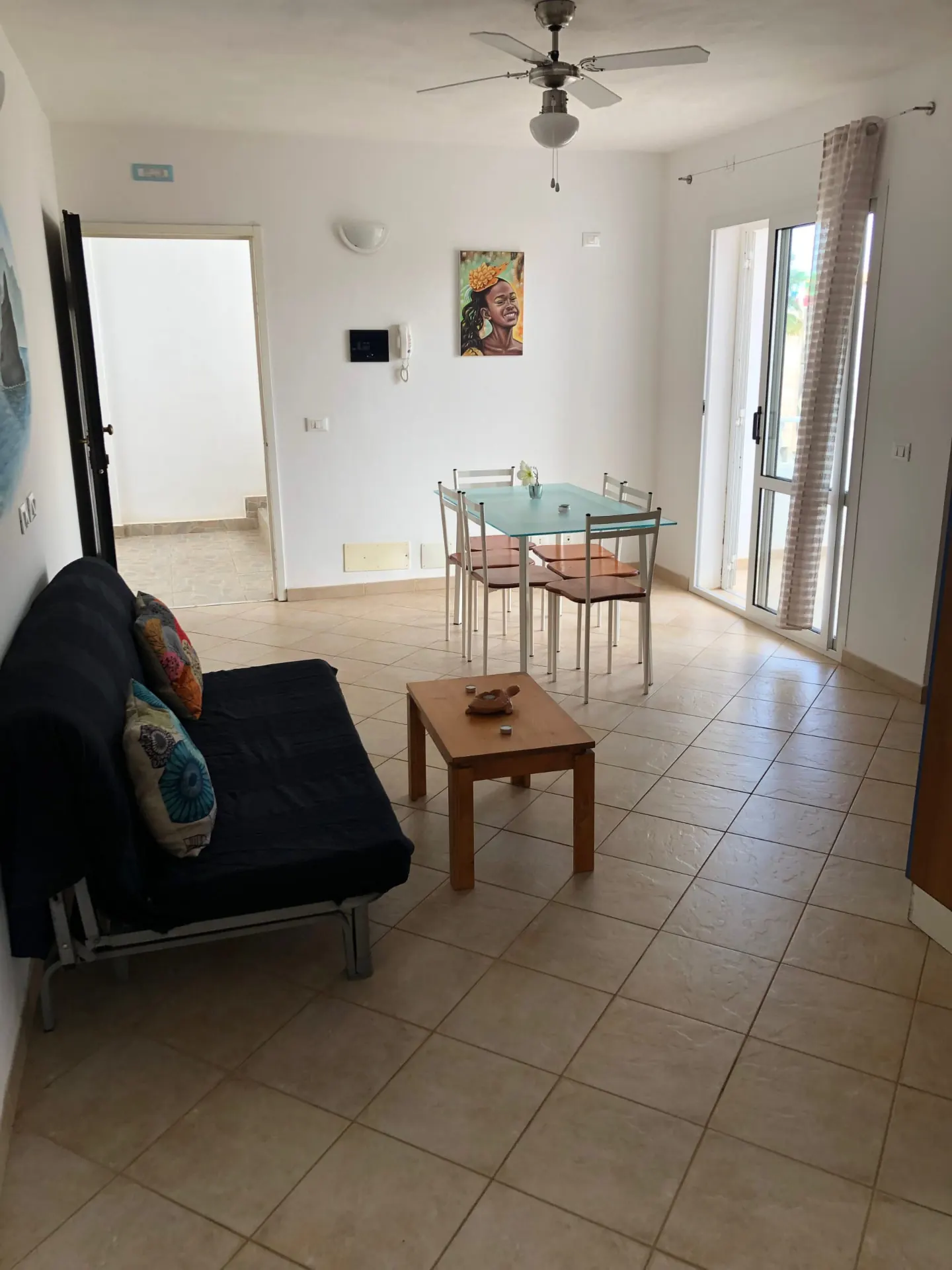 São Vicente — living & dining room with ceiling fan