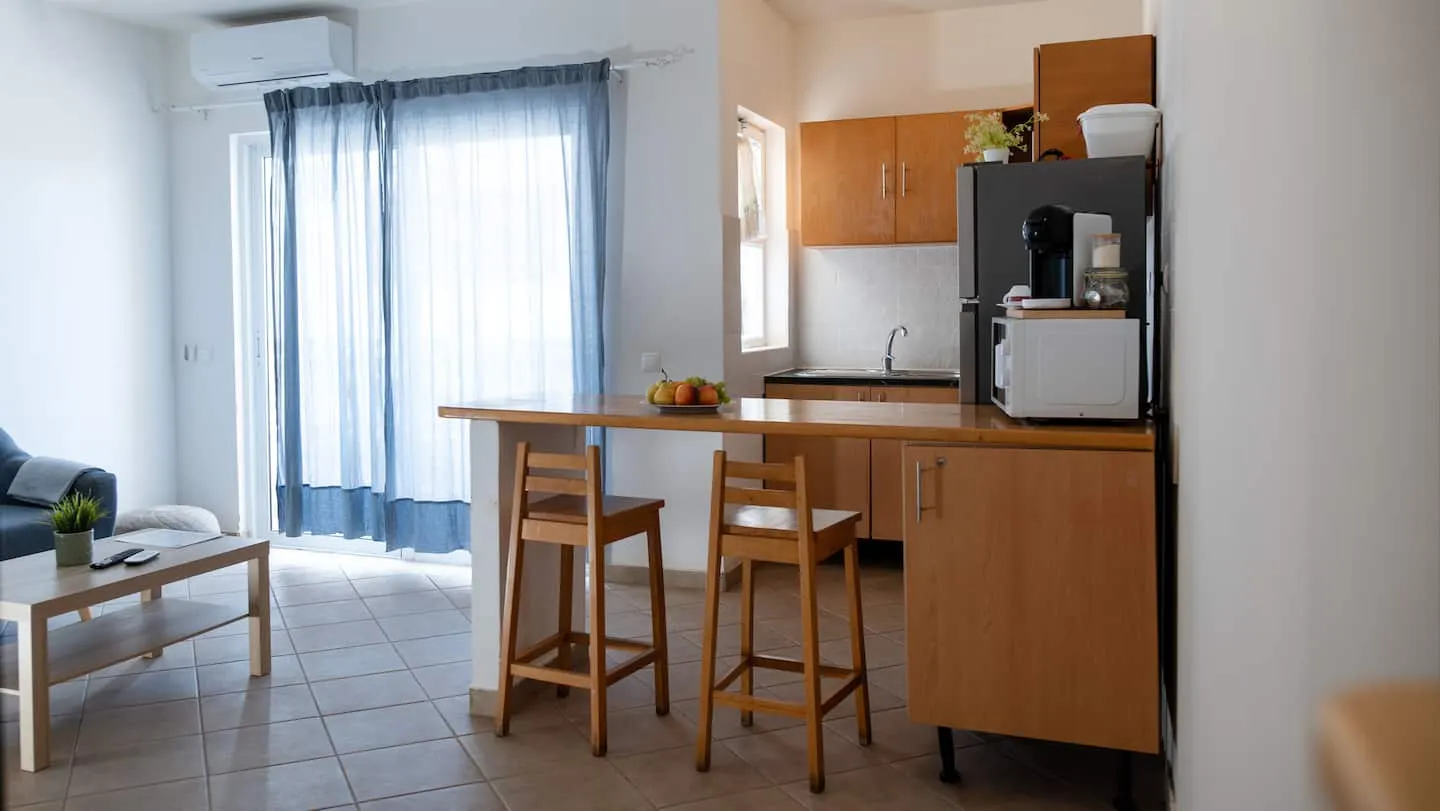Coconut Houses- 3min beach- AC-SmartTV- Wash Machi — Full kitchen