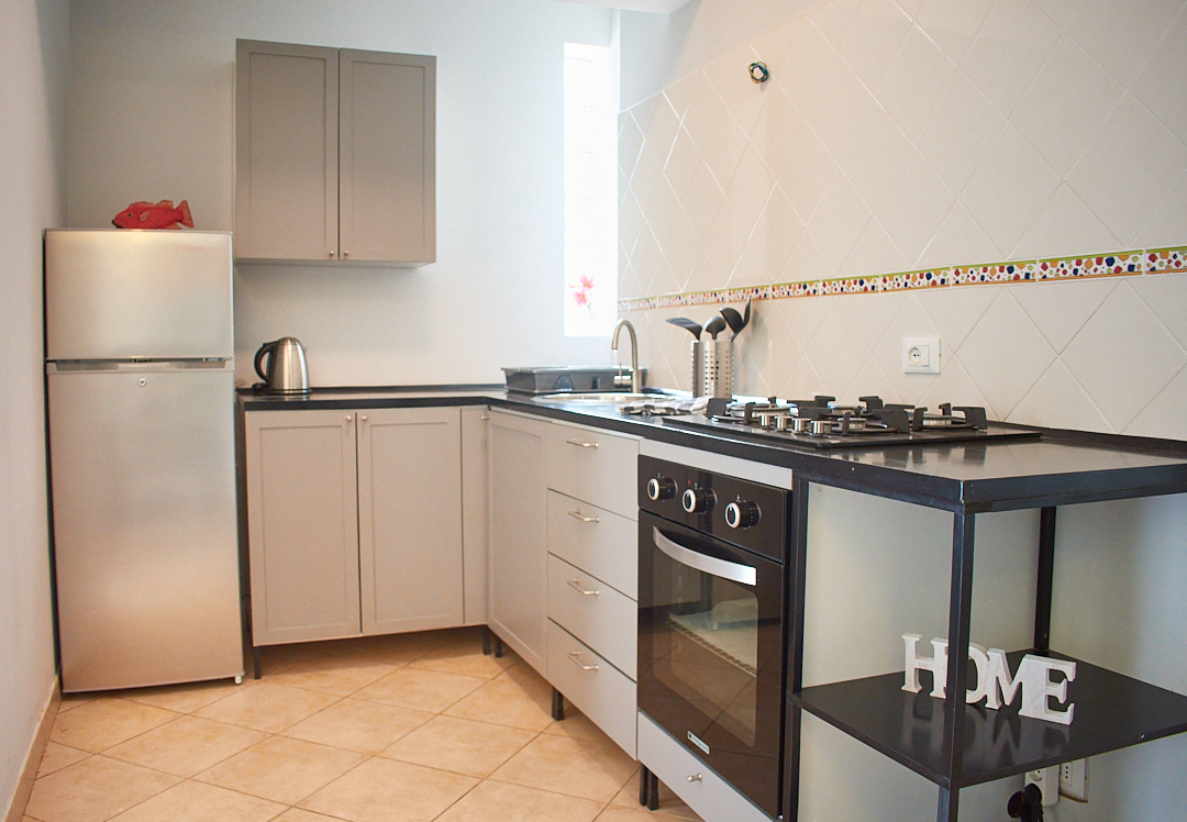 São Nicolau — fully equipped kitchen