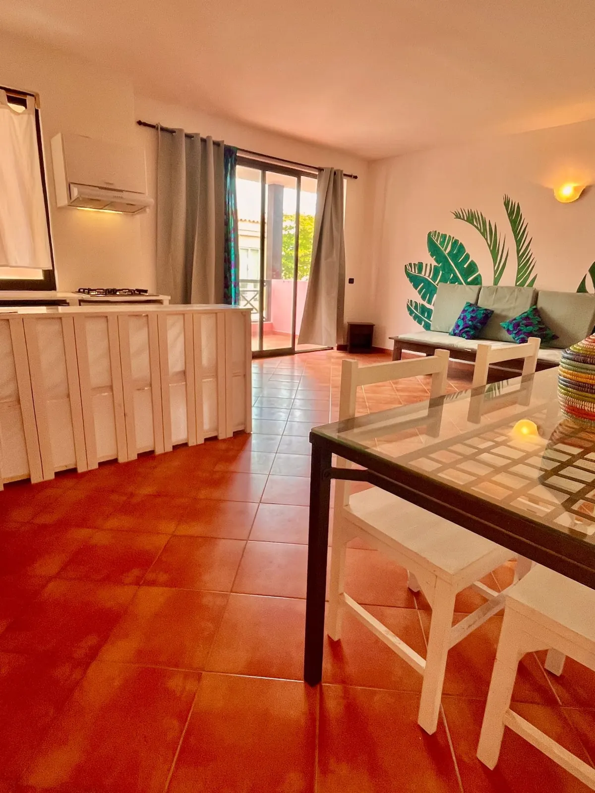 Ca Isabel - 102 — Dining area