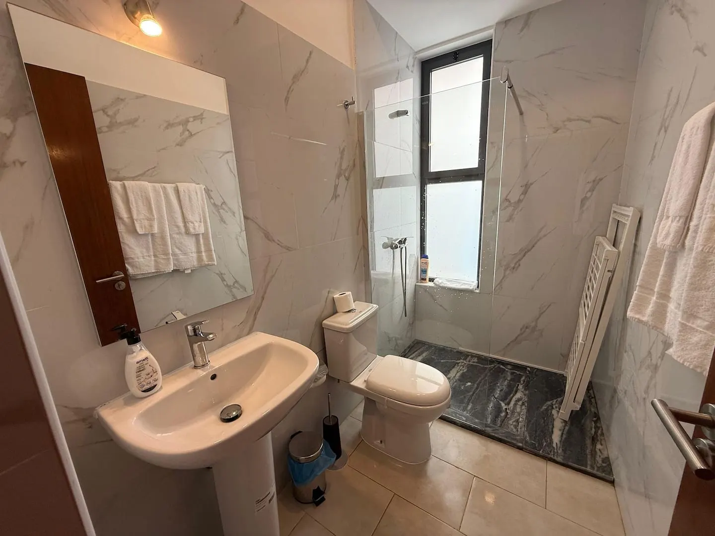 JoLi Beach House - Spacious Ground Floor T2 Apartm — photo 24
