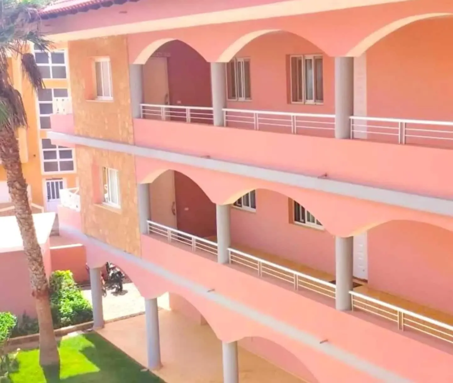 Holiday Properties Prestige2 (Wifi) — Exterior