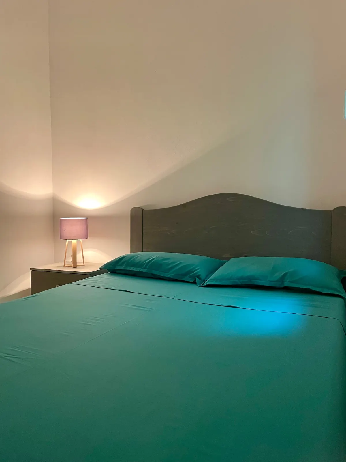 IVORY MOON | New Central 2BR 2Bath with A/C — Bedroom 2