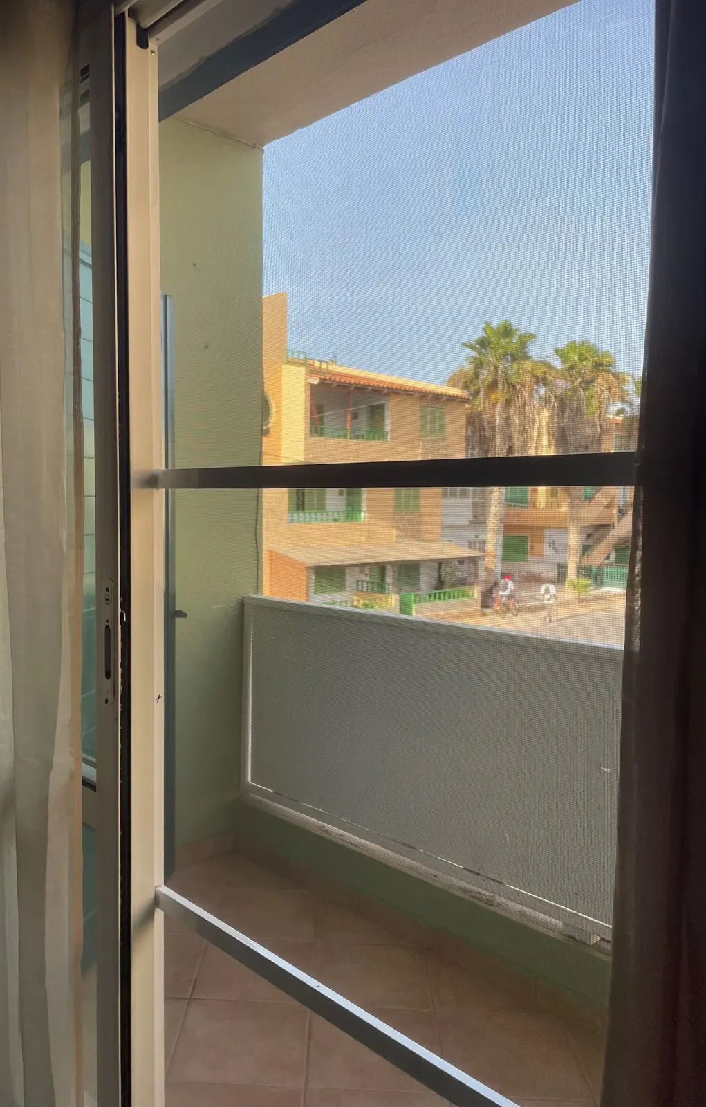 IVORY MOON | New Central 2BR 2Bath with A/C — Balcony
