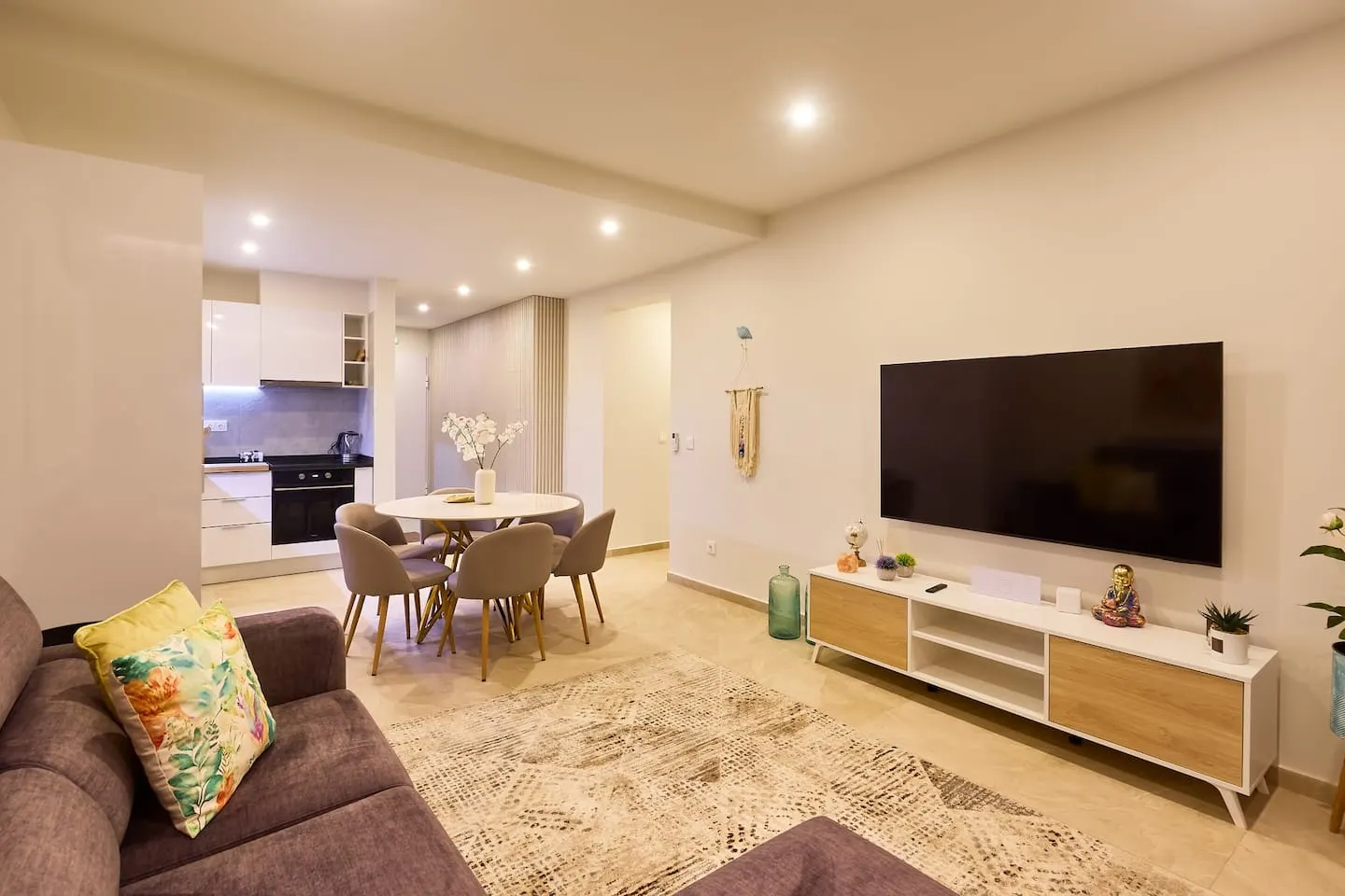 Luxurious apartment with wonderful views! in Santa Maria, Sal
