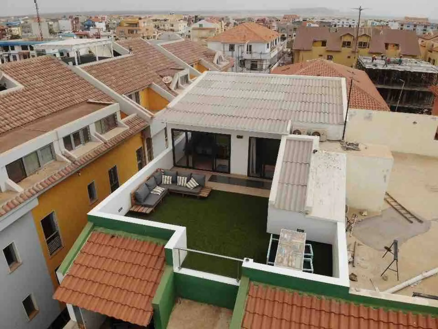 Brandnew Rooftop Penthouse with Stunning Seaview — photo 19