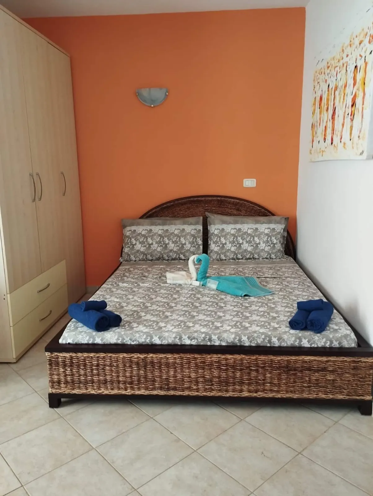 Holiday Properties Sea View Apartment — Bedroom