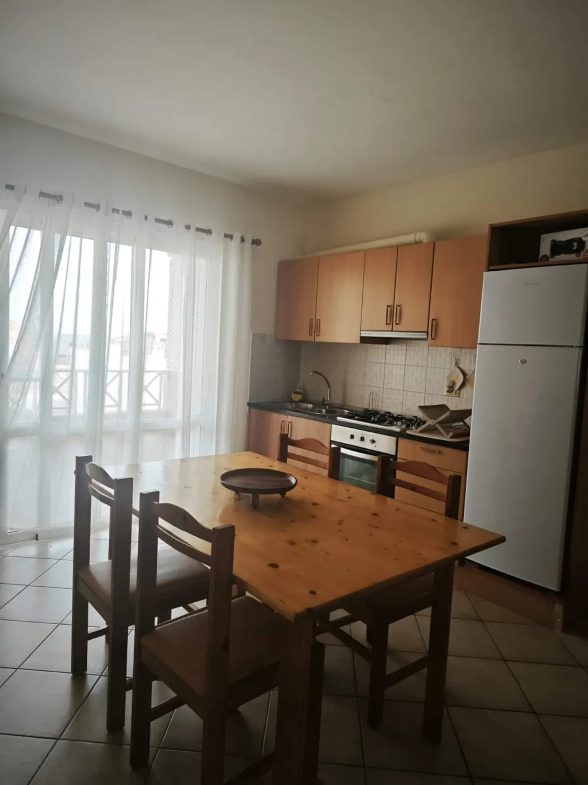 Prestige Apartment — Dining area