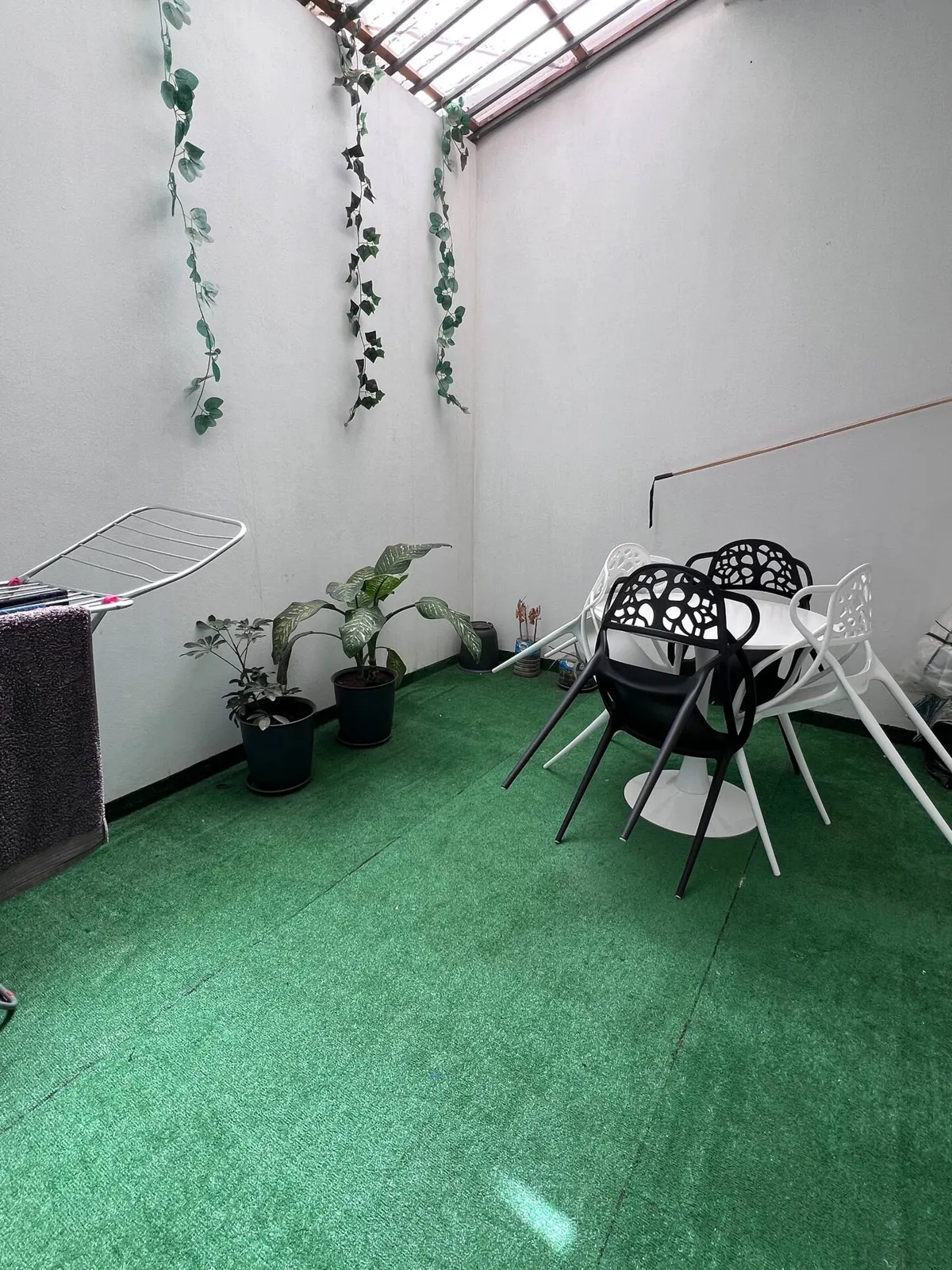 Modern + Wi-Fi | Beach 5 min away — Additional photos