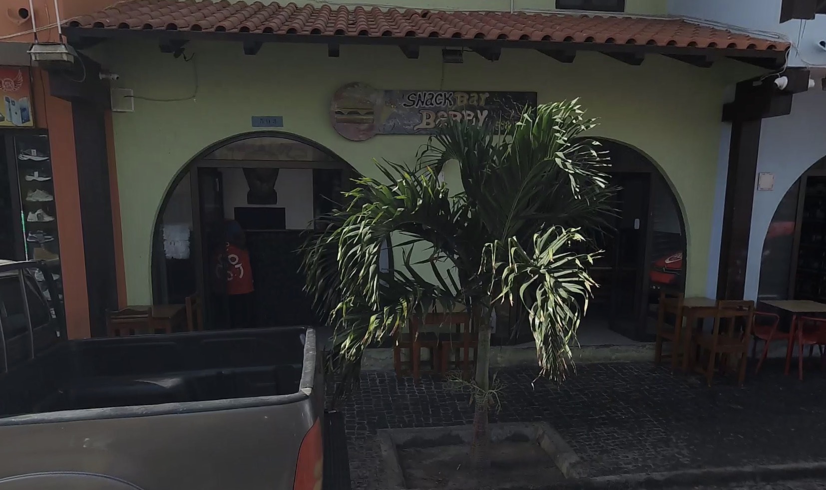 Snack Bar Barry