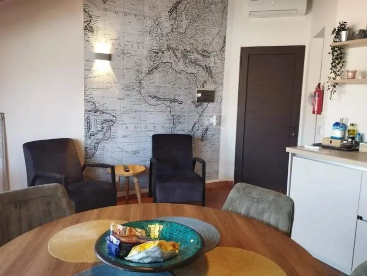 Seaview79, new interior, fully equipped kitchen, — Dining area