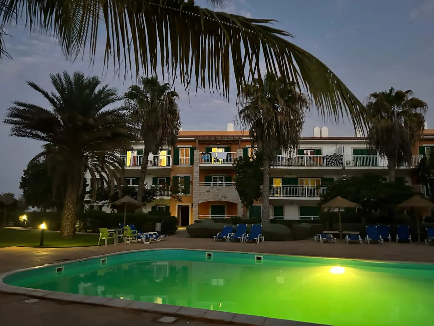 Good life is in Vila Verde Sal. — Garden