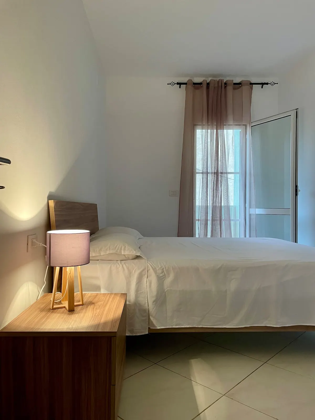 IVORY MOON | New Central 2BR 2Bath with A/C — Bedroom 1